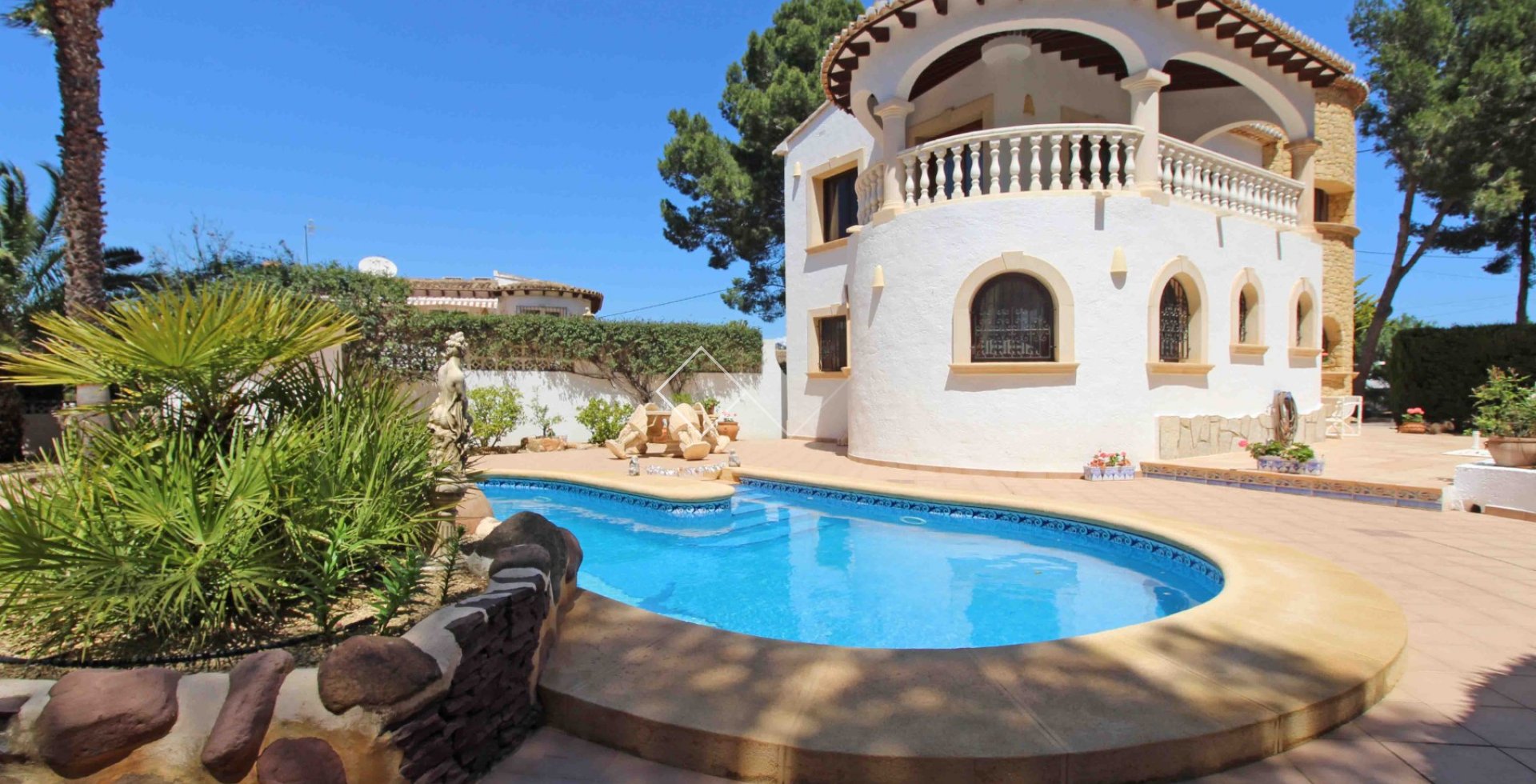 Schöne, sehr gepflegte Villa zu verkaufen in Punto Estrella, Benissa