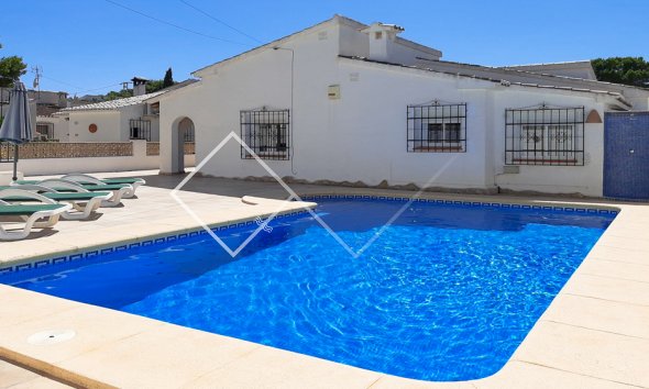 piscine privée - Villa à vendre à Moraira, près du village