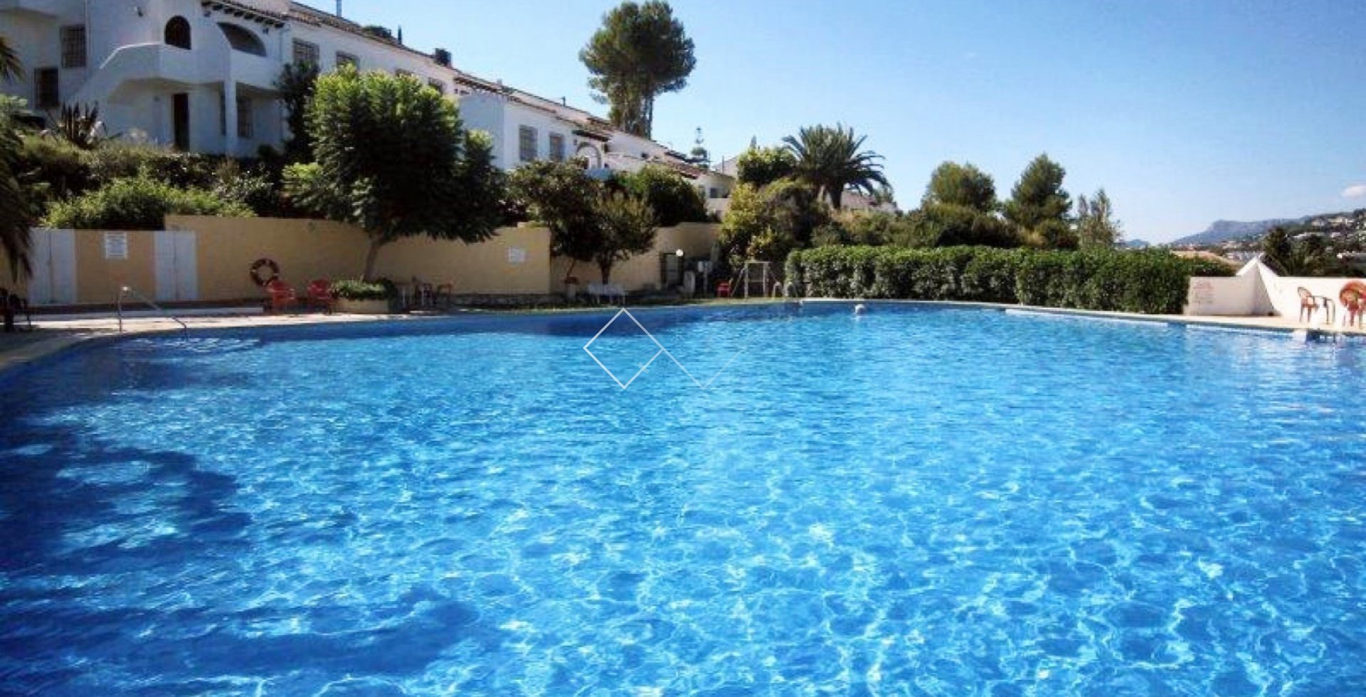 gemeenschappelijk zwembad - Appartement met verhuur licentie te koop in Villotel, Moraira