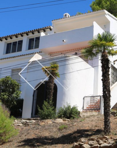 Apartment with tourist licence for sale in Villotel, Moraira